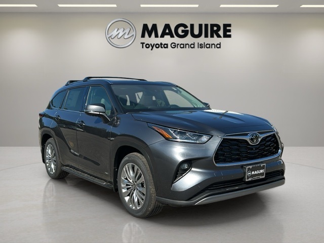2025 Toyota Highlander Hybrid Platinum photo 21