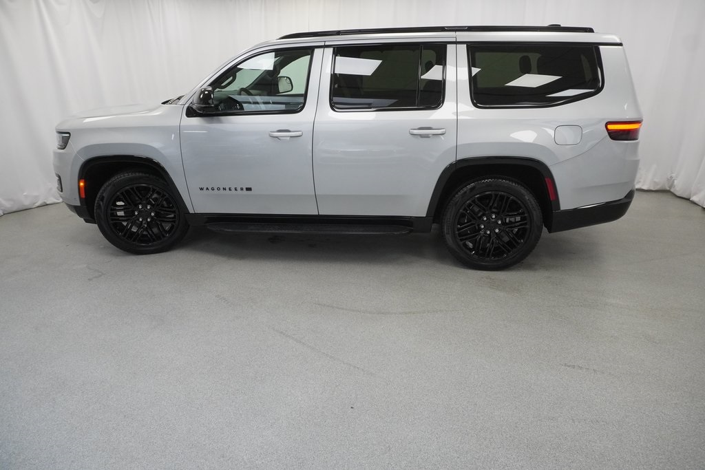 2024 Jeep Wagoneer Series II Carbide photo 13