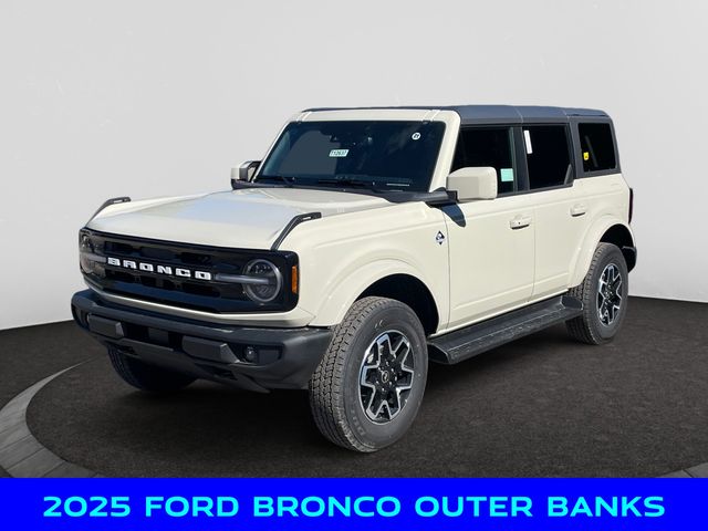 2025 Ford Bronco 4-Door Outer Banks's photo