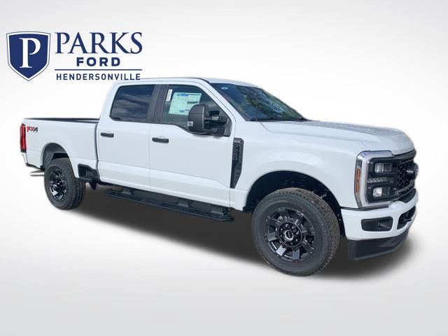 2026 Ford F-250 Super Duty XL's photo