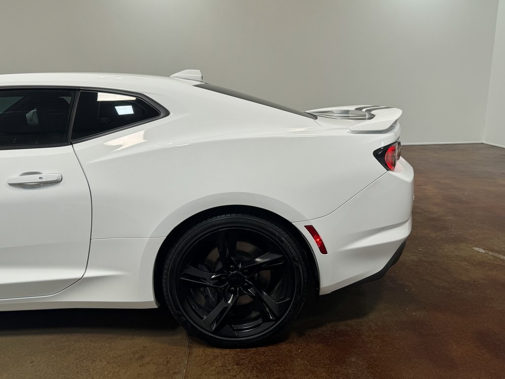 2020 Chevrolet Camaro SS photo 28