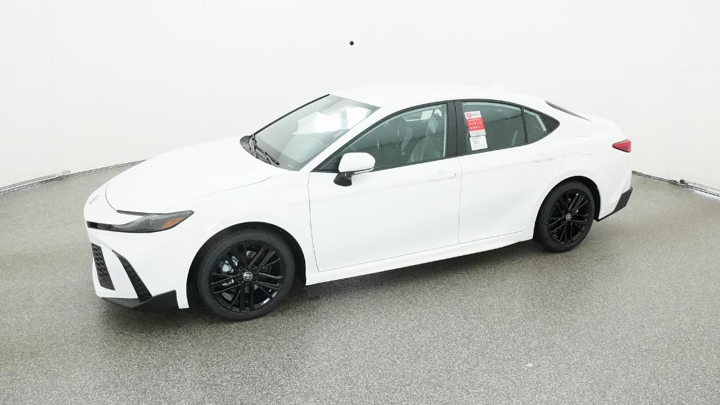 2025 Toyota Camry SE photo 8