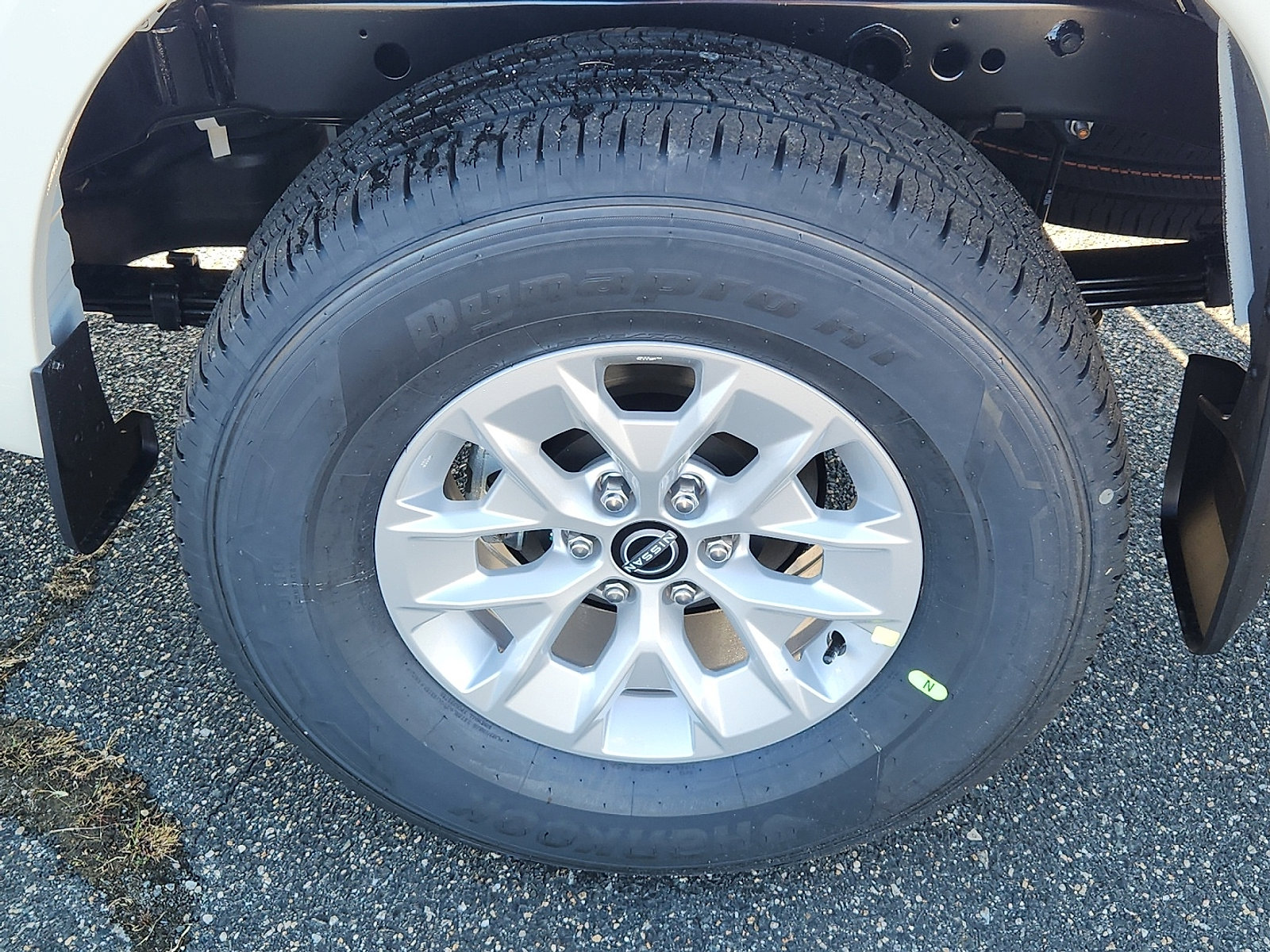 2026 Nissan Frontier S photo 4