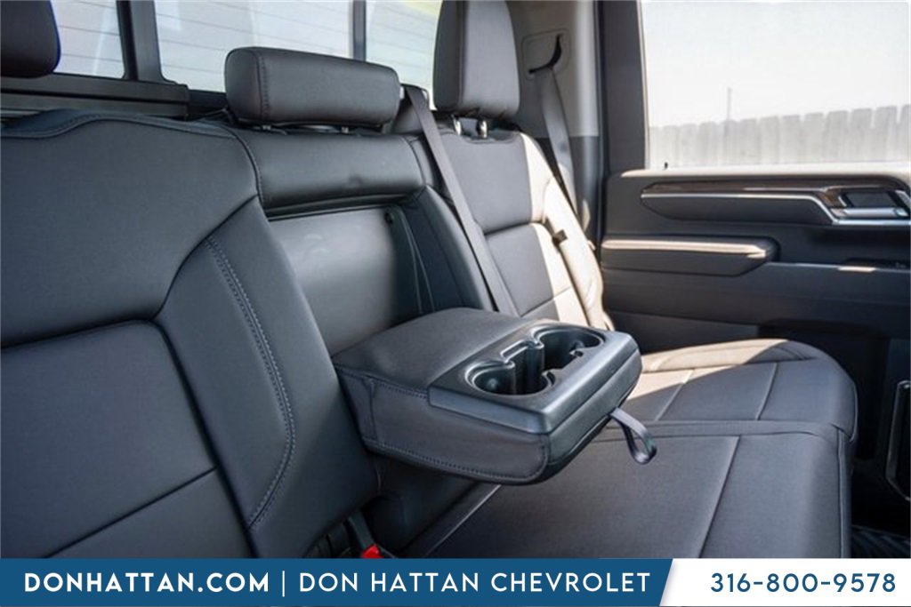 2026 Chevrolet Silverado LT photo 27