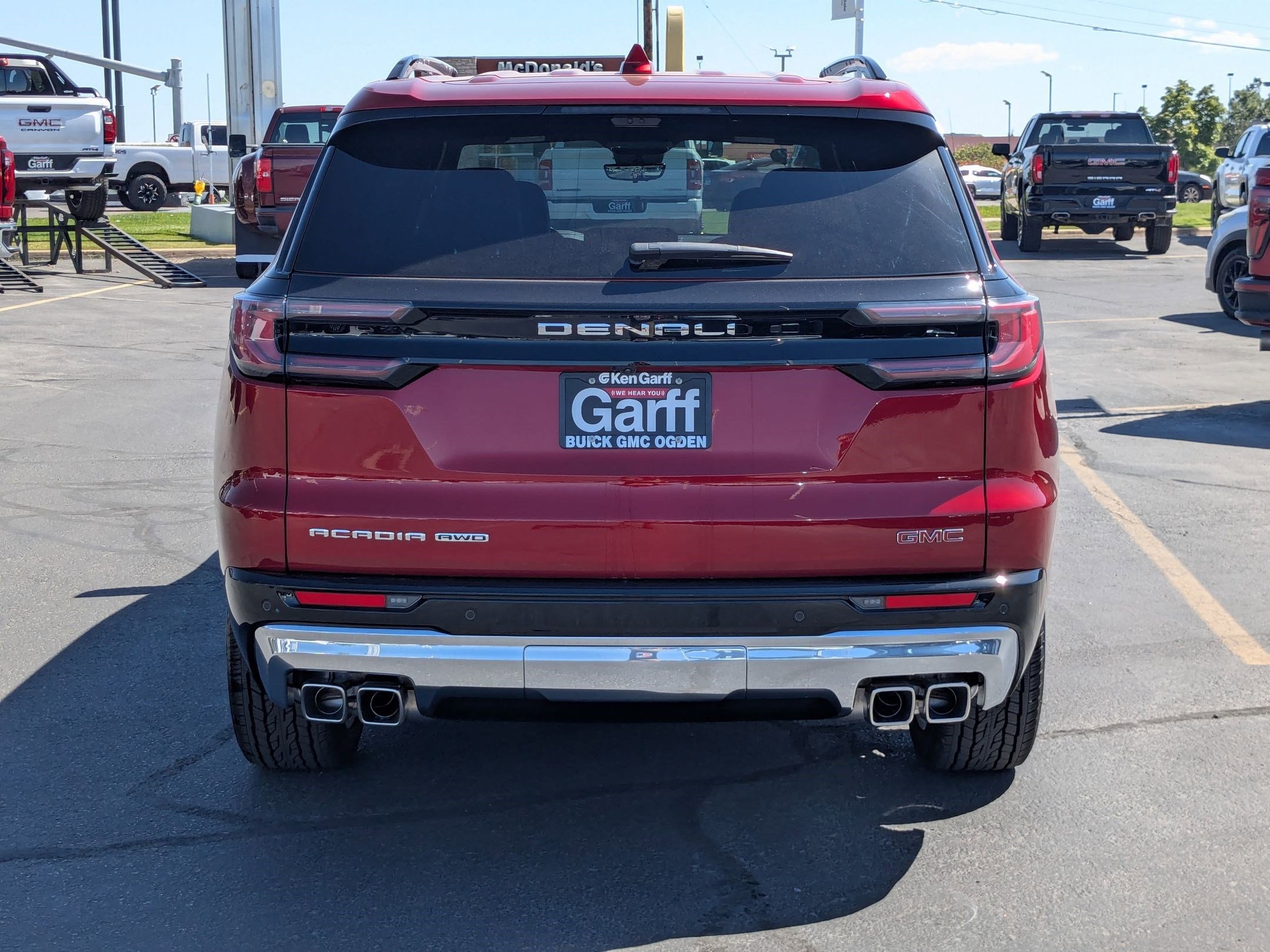 2026 Gmc Acadia Denali photo 4
