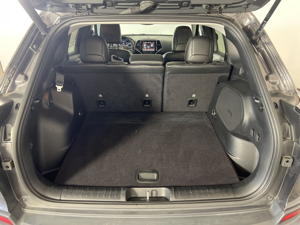 2021 Jeep Cherokee Limited photo 28