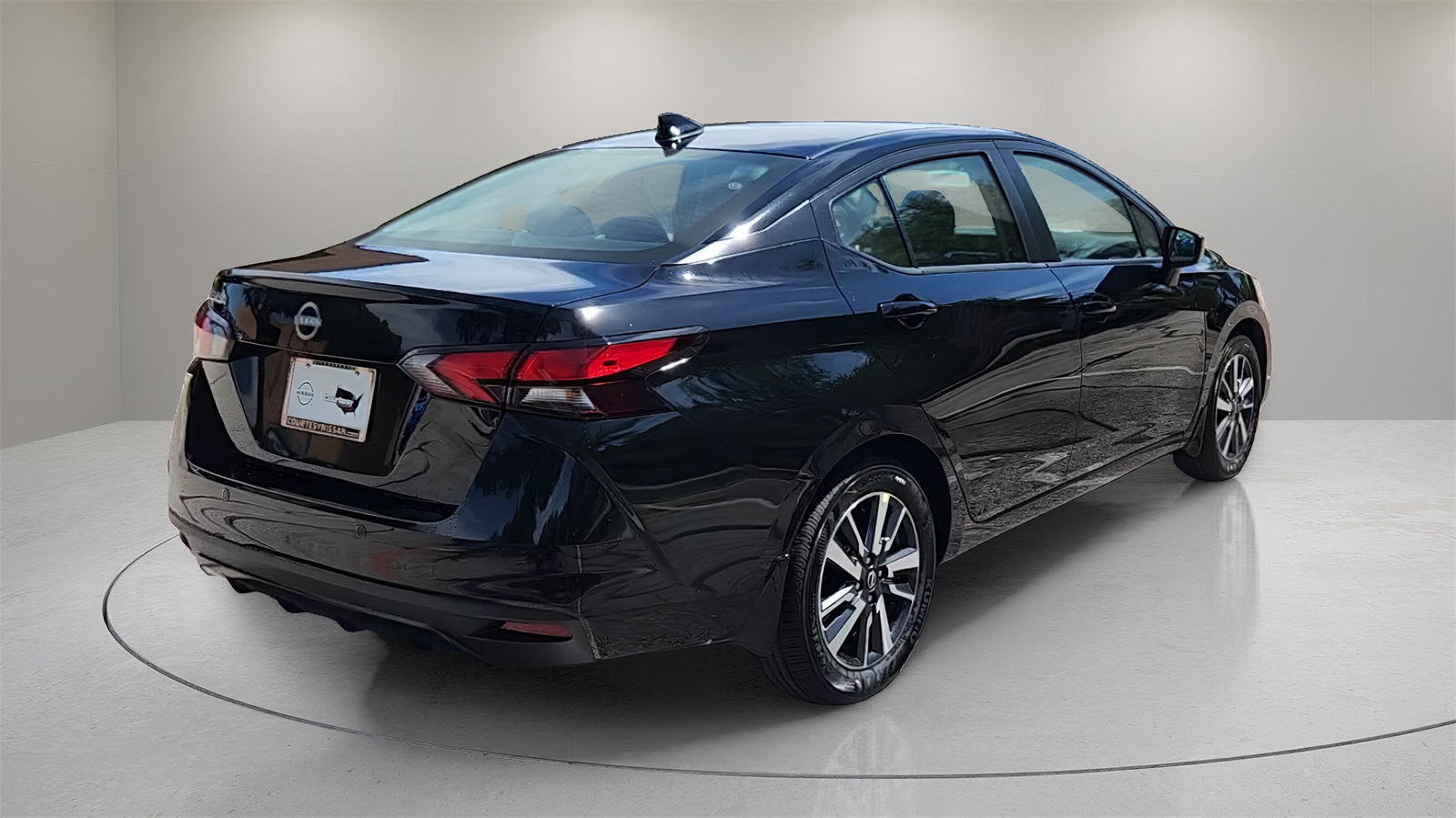 2025 Nissan Versa SV photo 7