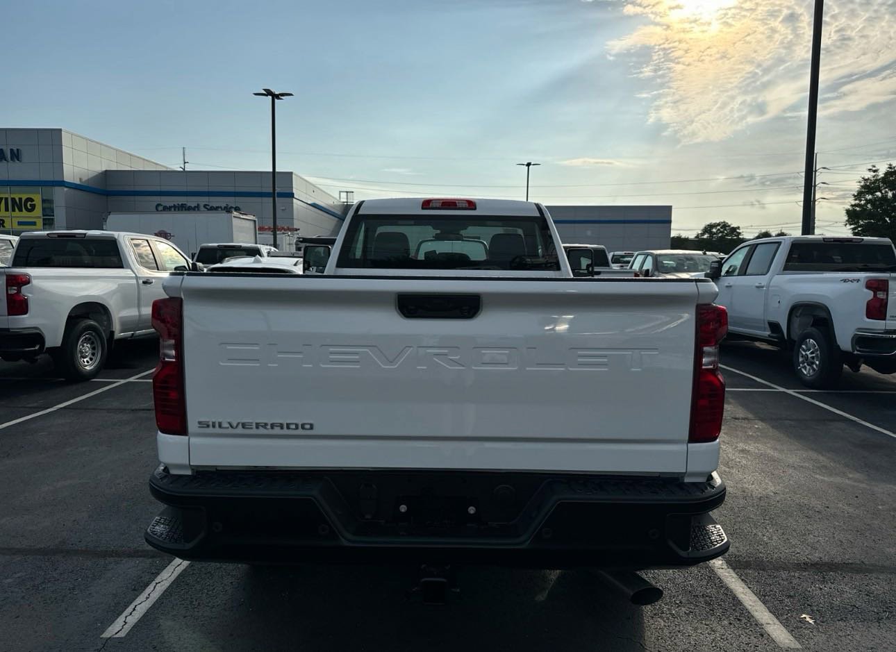 2024 Chevrolet Silverado 2500HD photo 3