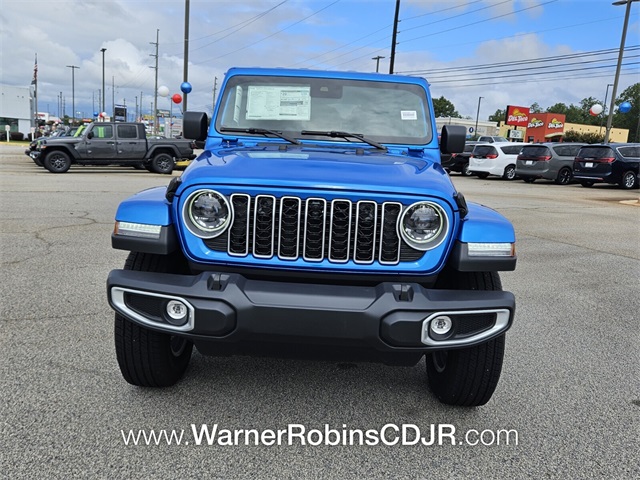 2025 Jeep Wrangler Sahara photo 2