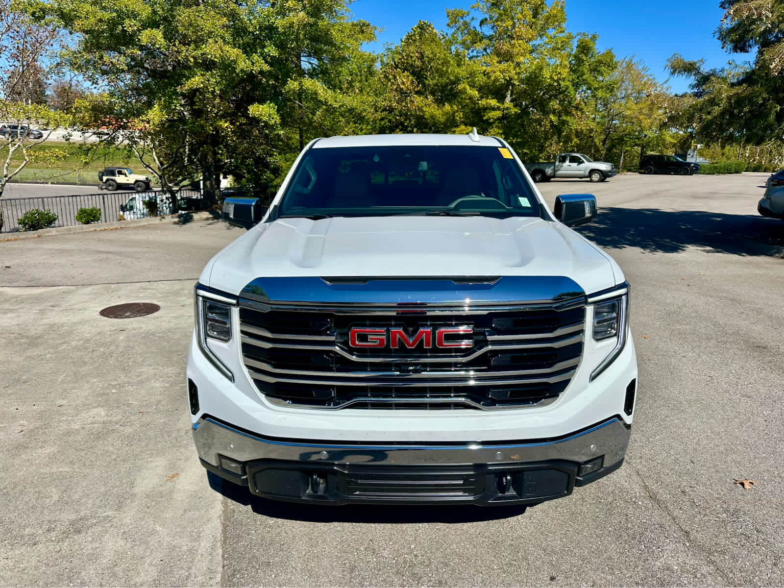 2023 Gmc Sierra 1500 SLT photo 2
