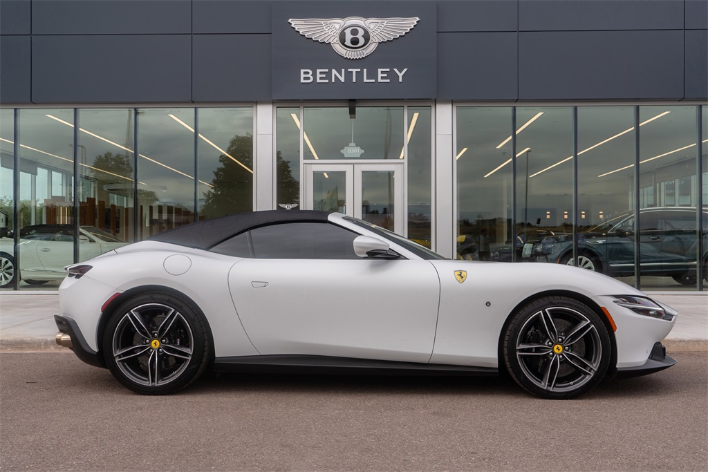 2024 Ferrari Roma Spider photo 19