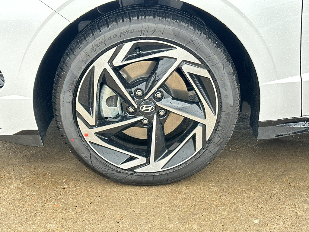 2026 Hyundai Sonata SEL Sport photo 3
