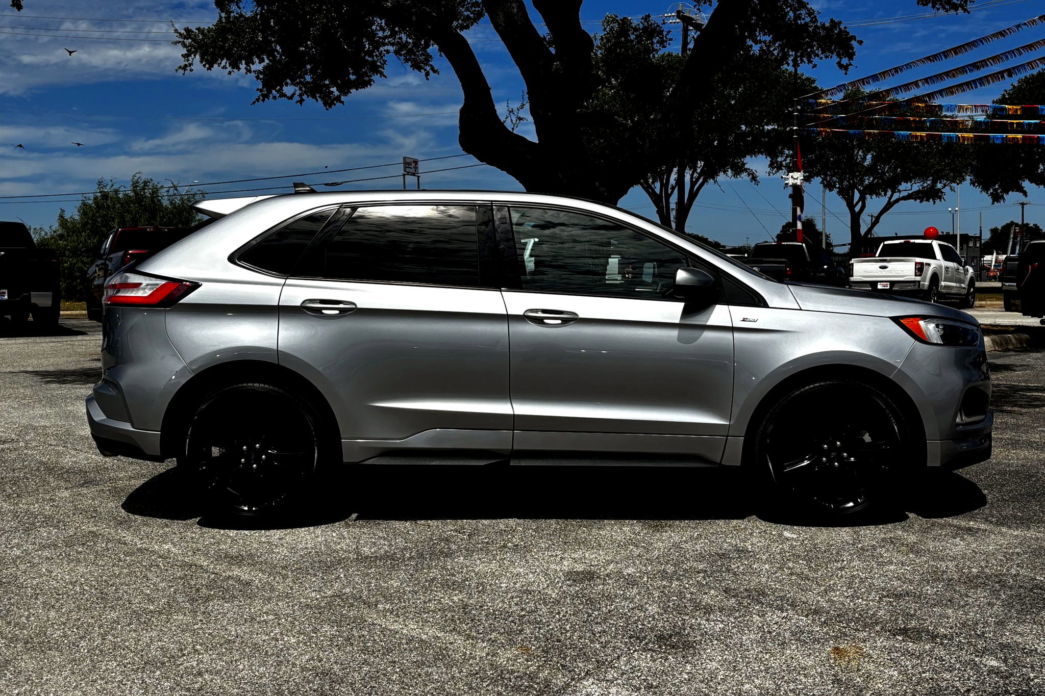 2021 Ford Edge ST-Line photo 3