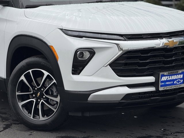 2026 Chevrolet Trailblazer LT photo 3