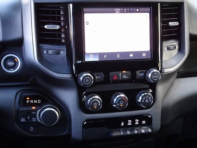 2025 Ram 1500 Tradesman photo 19