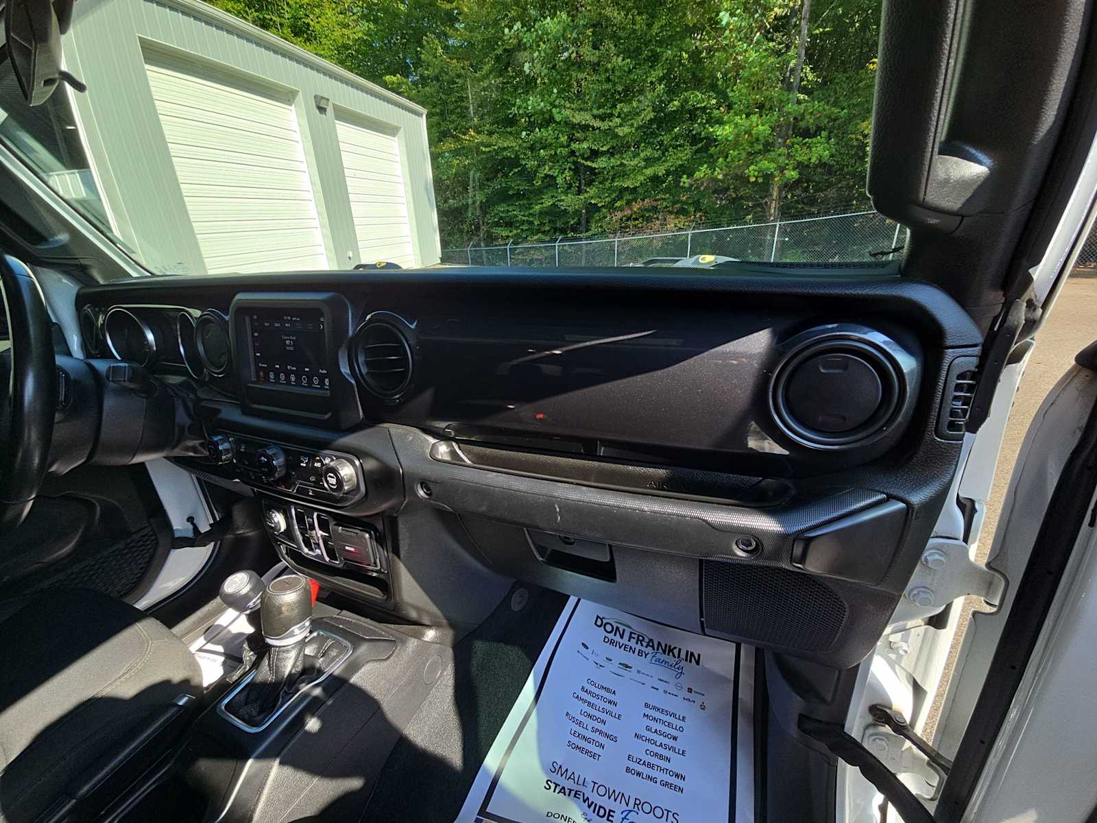 2022 Jeep Gladiator Altitude photo 12