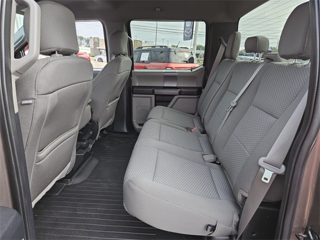 2020 Ford F-150 XLT photo 9