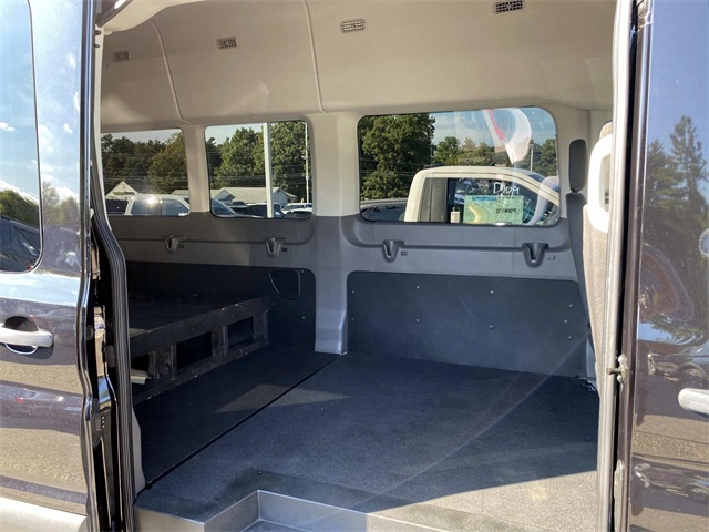 2024 Ford Transit photo 32