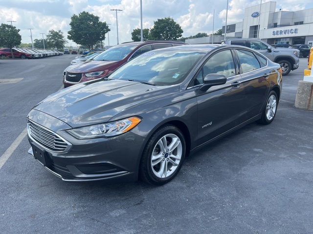 Used 2018 Magnetic Ford S image 1