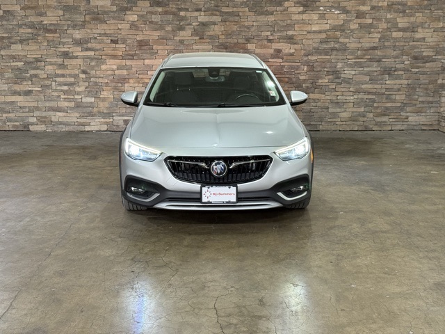 2018 Buick Regal TourX Essence photo 9