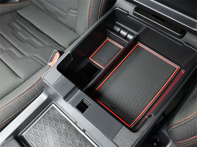 2024 Nissan Frontier PRO-X photo 9
