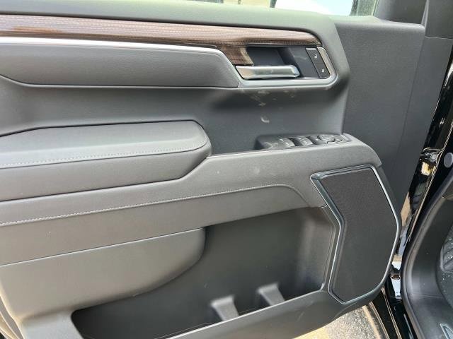 2025 Chevrolet Silverado 1500 LT photo 11