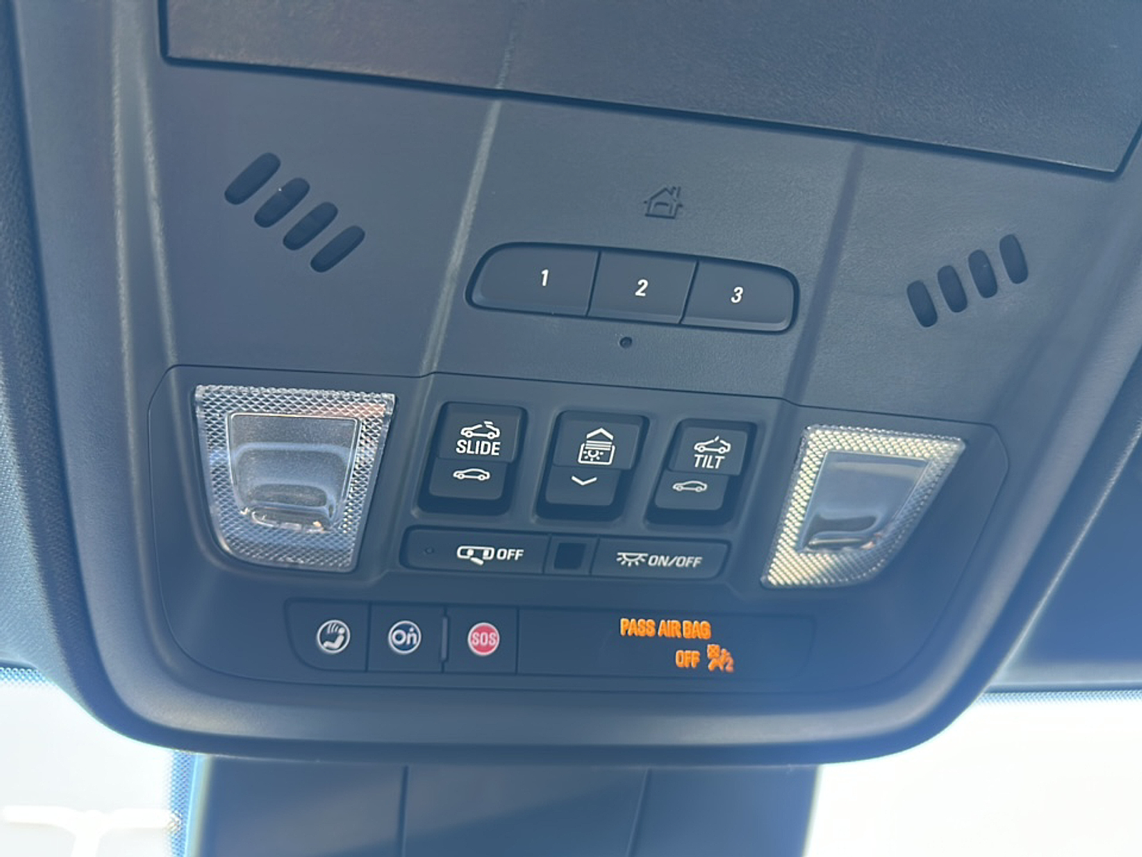 2025 Cadillac XT4 Sport photo 16