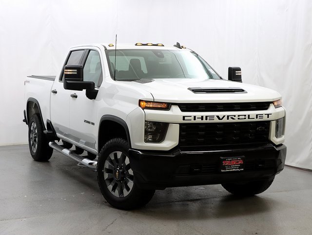 2022 Chevrolet Silverado 2500HD Custom's photo