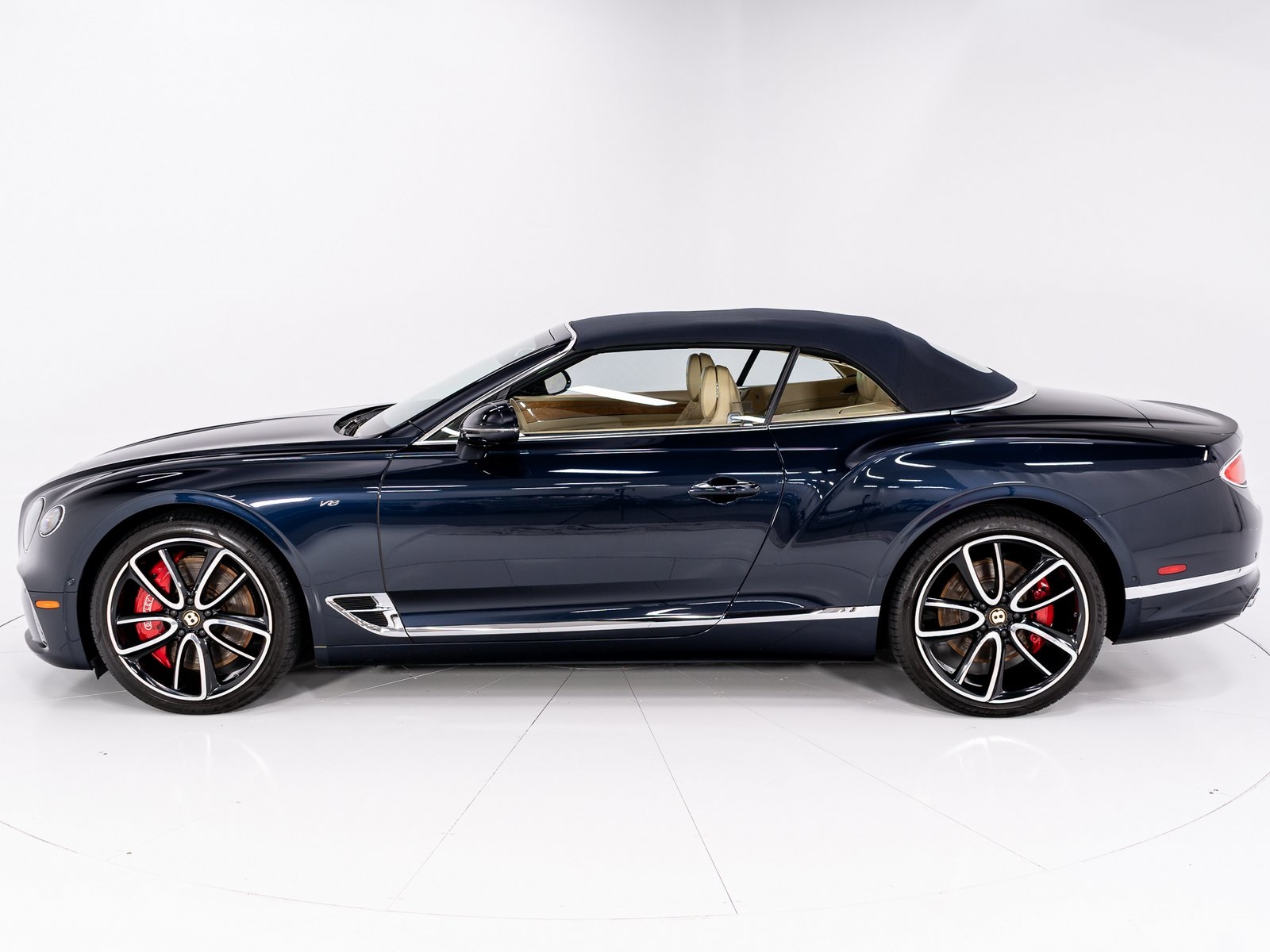 2020 Bentley Continental GT V8 photo 3