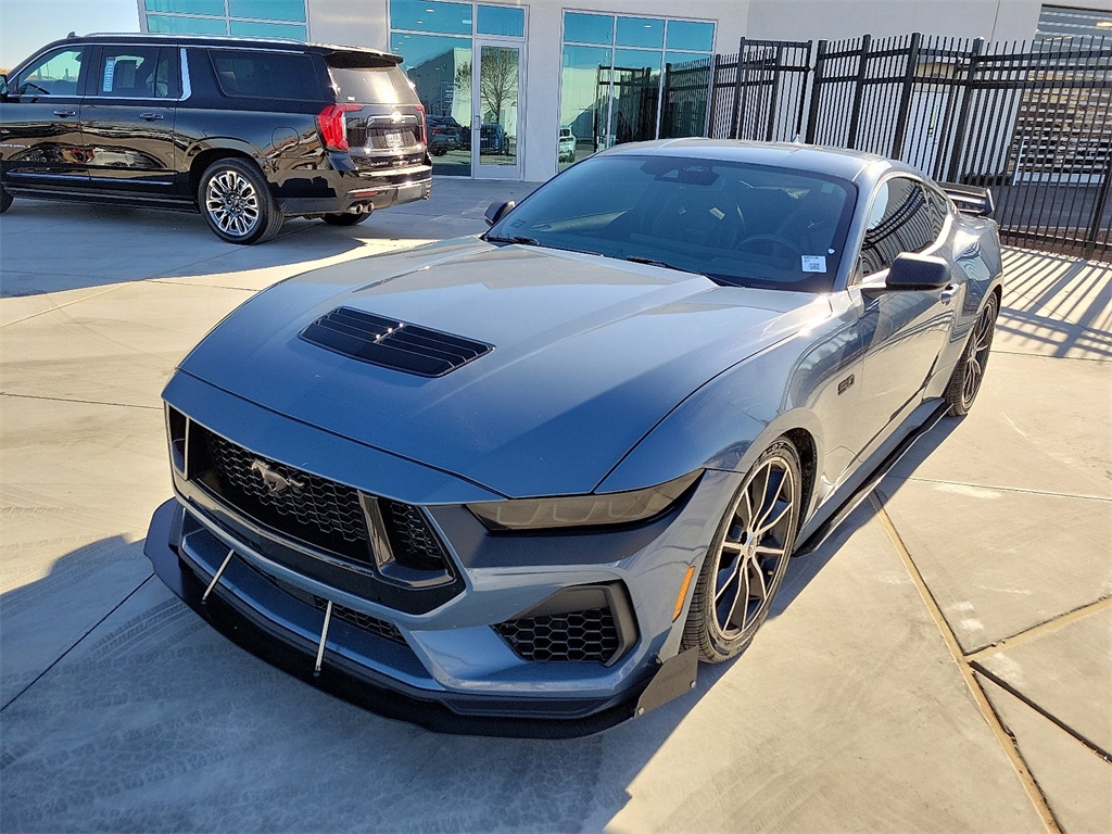 2024 Ford Mustang GT Premium's photo