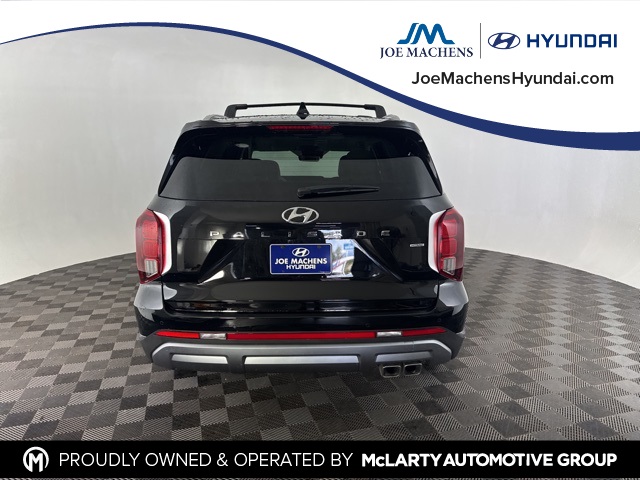 2025 Hyundai Palisade Limited photo 2