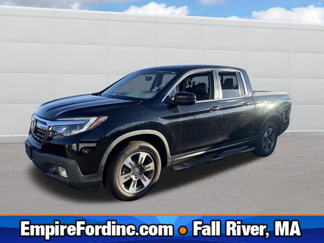 2019 Honda Ridgeline RTL-T's photo