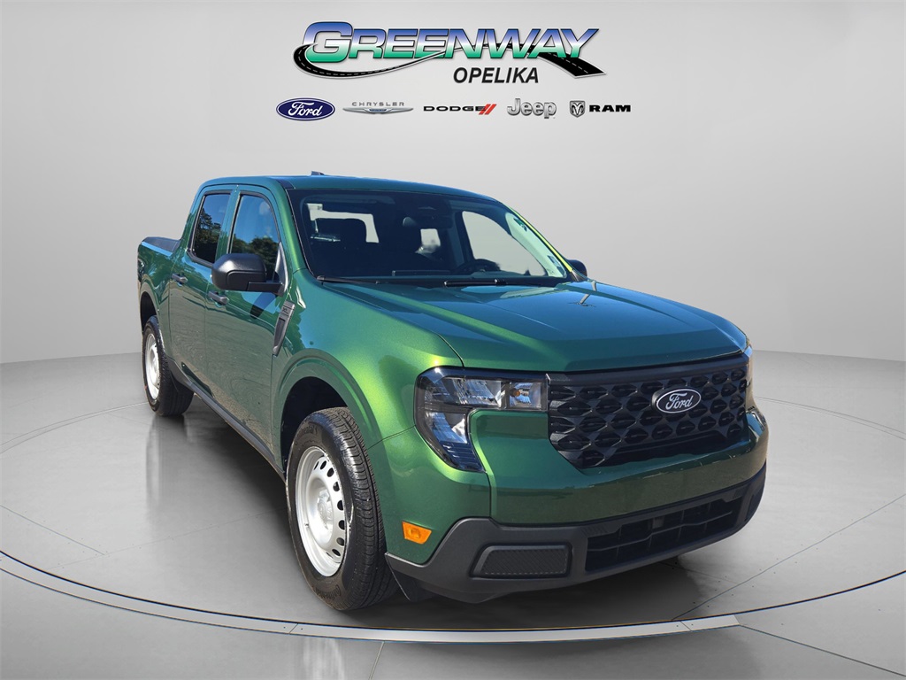 2025 Ford Maverick XL's photo