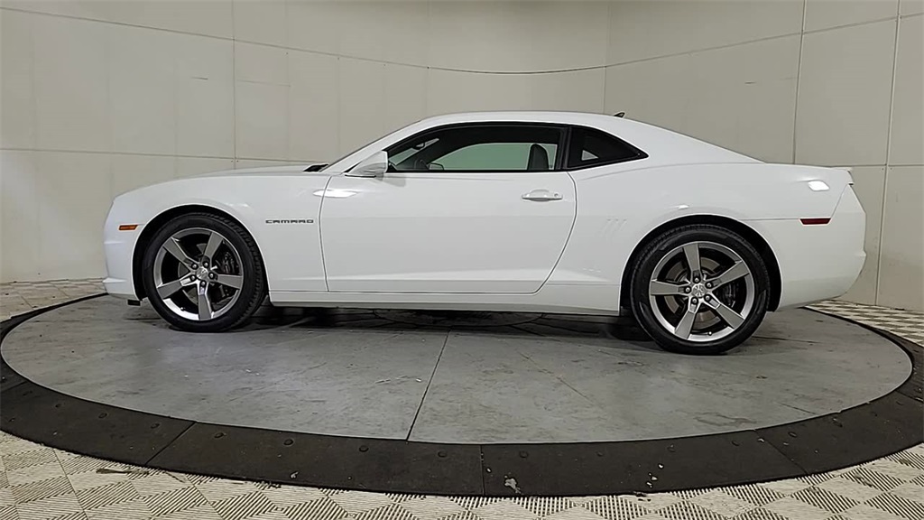 2011 CHEVROLET CAMARO - Image 5