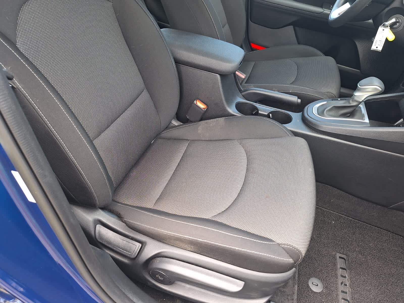 2024 Kia Forte LXS photo 24
