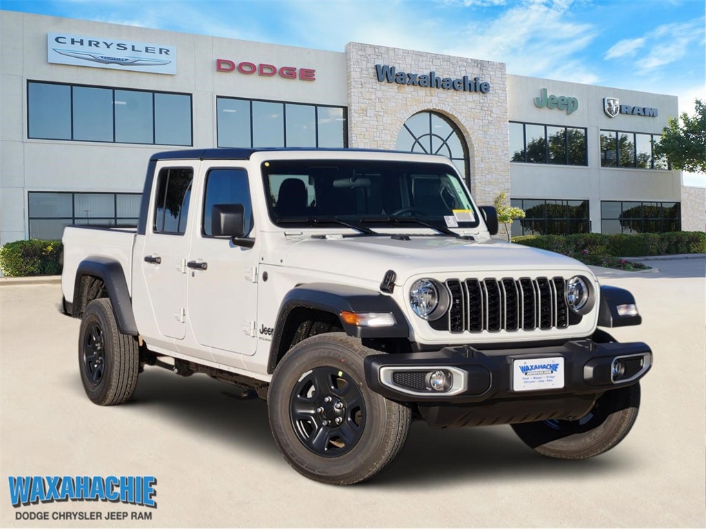 2026 Jeep Gladiator Sport's photo