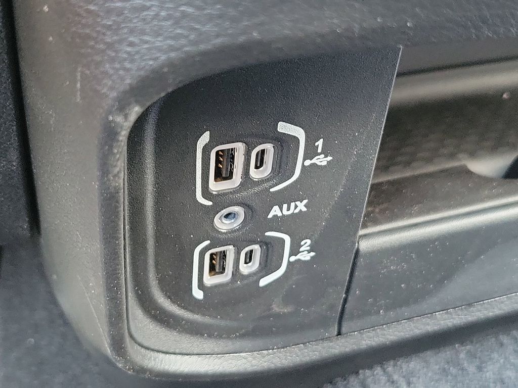 2025 Ram 3500 Tradesman photo 30