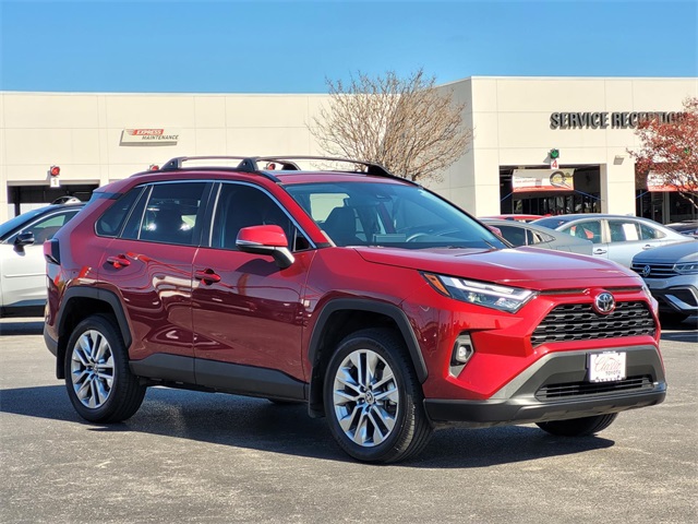 2023 Toyota RAV4 XLE Premium