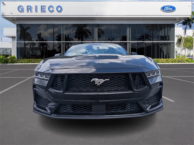 2025 Ford Mustang GT photo 3