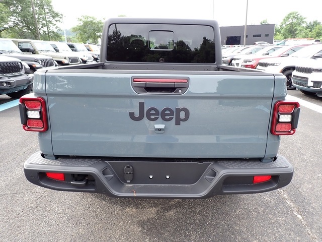 2025 Jeep Gladiator Sport S photo 4