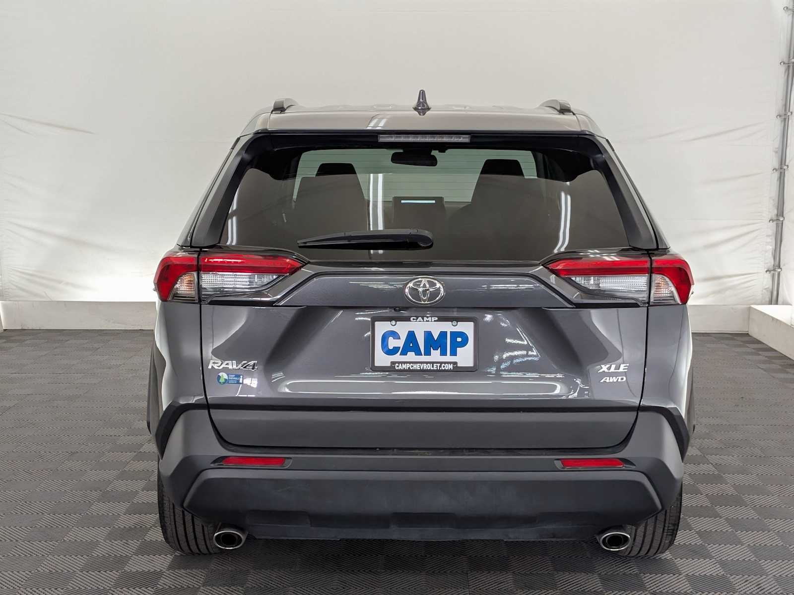 2024 Toyota RAV4 XLE photo 4