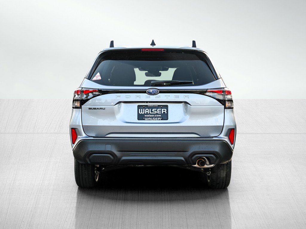 2026 Subaru Forester Premium photo 4