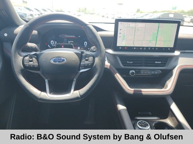 2025 Ford Explorer ST-Line photo 2