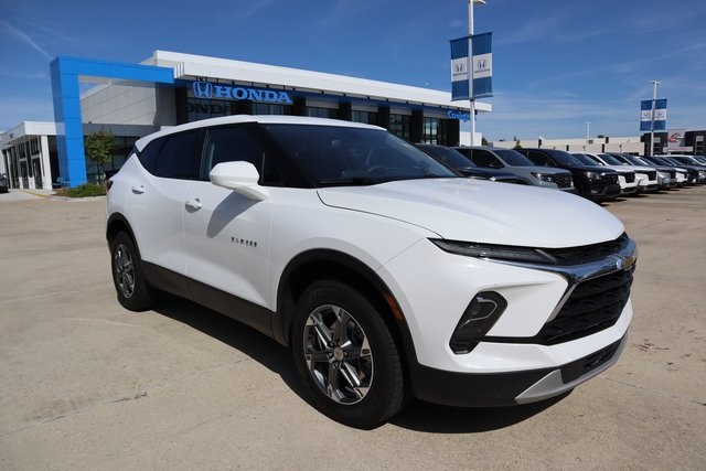 2023 Chevrolet Blazer 2LT's photo