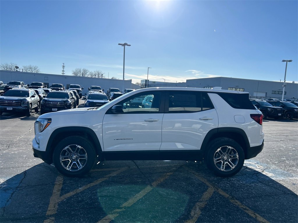 2026 GMC TERRAIN - Image 4