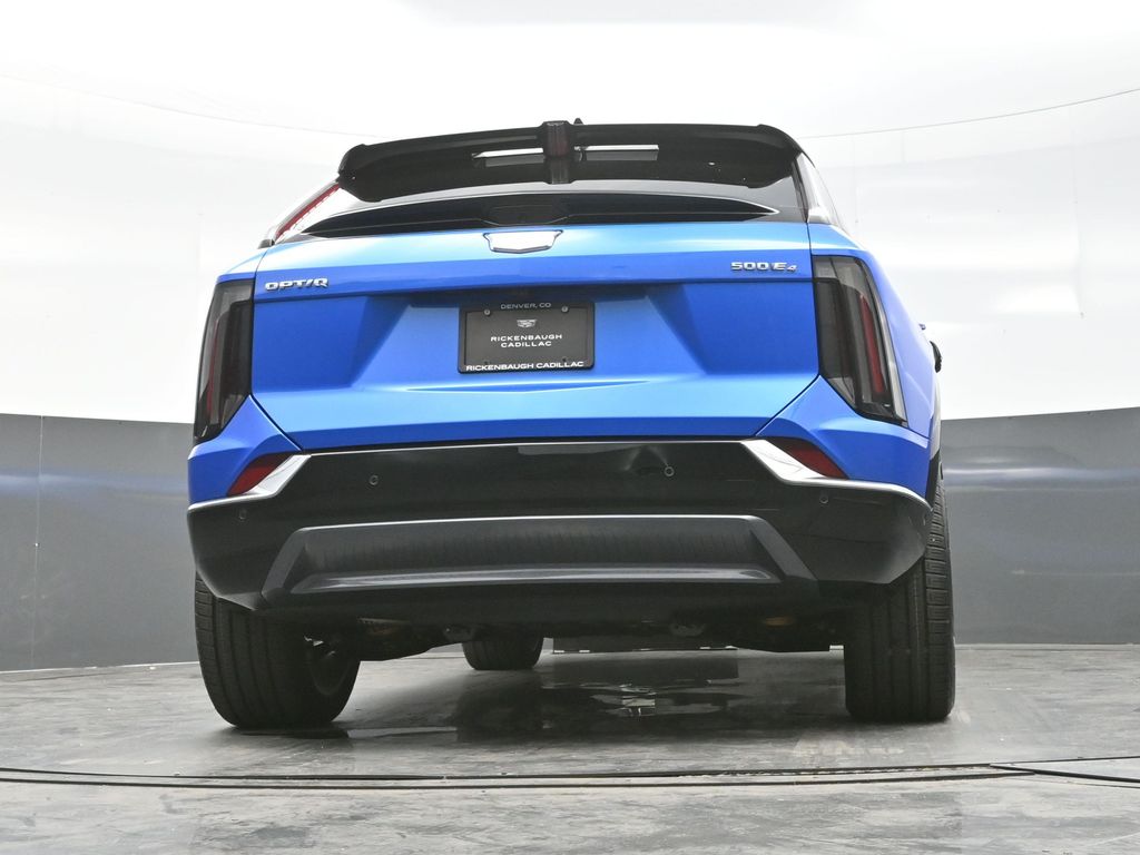 2025 Cadillac Optiq Luxury photo 12