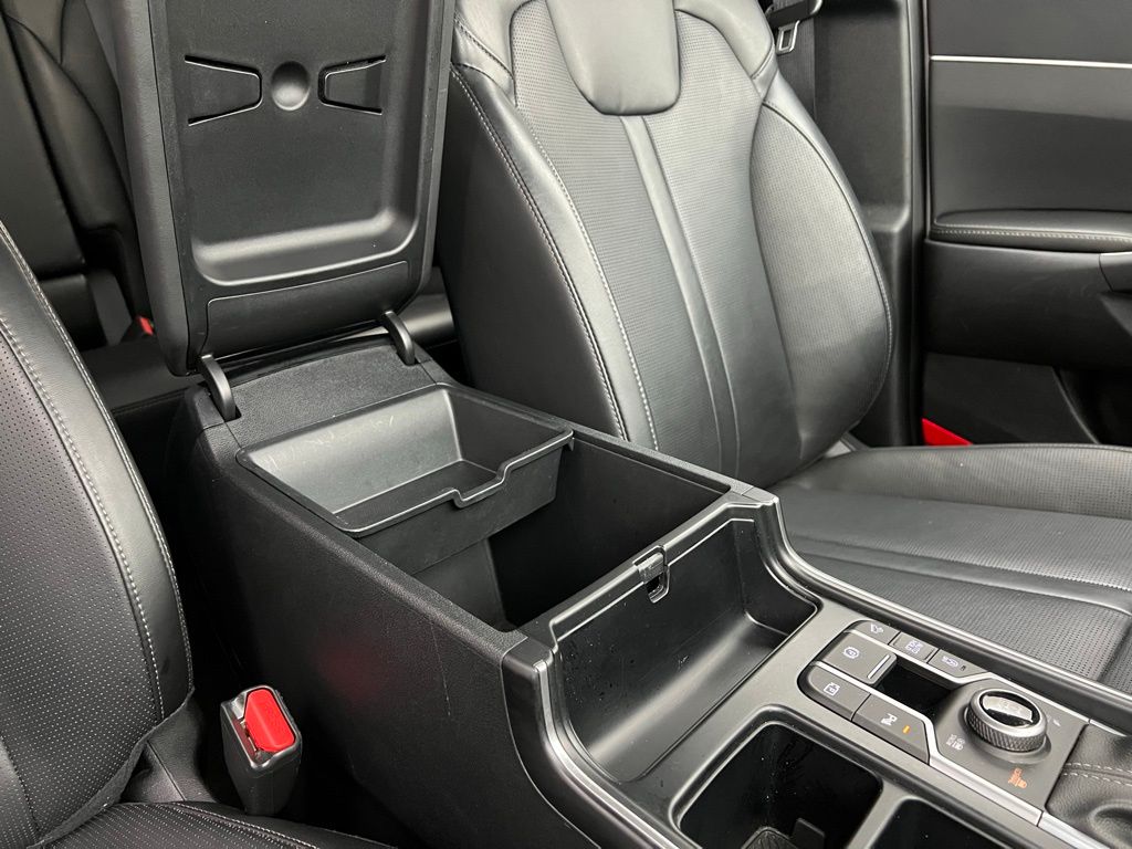 2024 Kia Sorento S photo 10