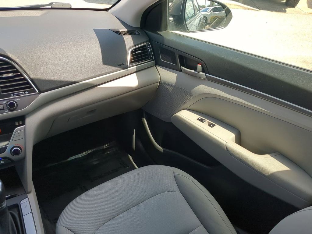 2018 Hyundai Elantra SEL Value Edition Limited photo 14