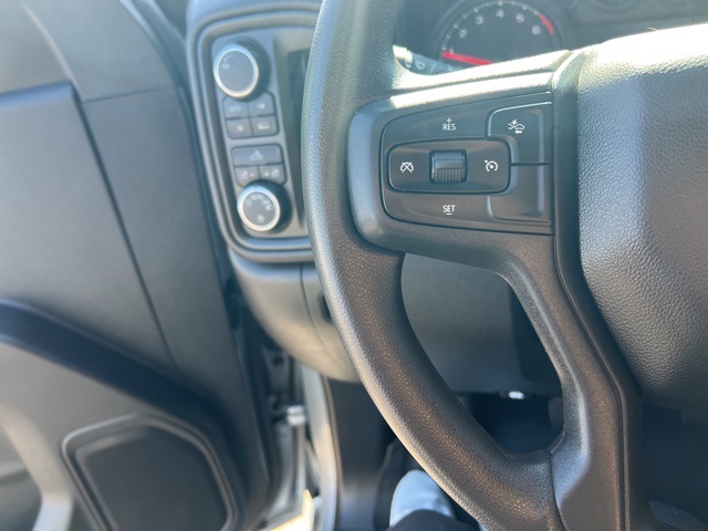 2024 Chevrolet Silverado 1500 Custom photo 11