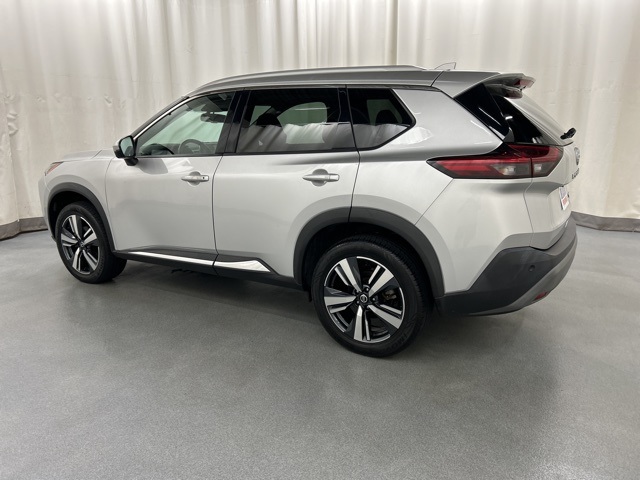 2021 Nissan Rogue SL photo 3